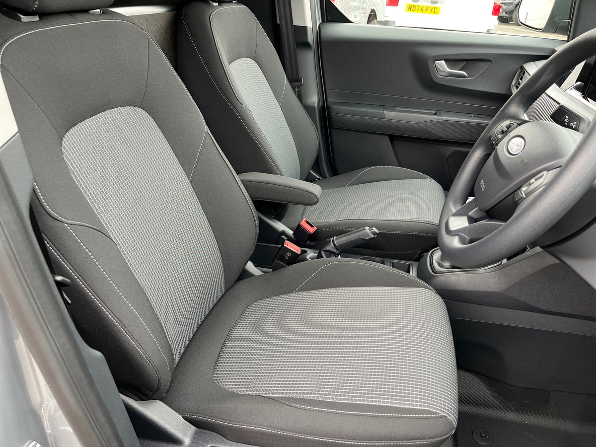 Used Ford Transit Courier for sale - 76868649: Photo 22