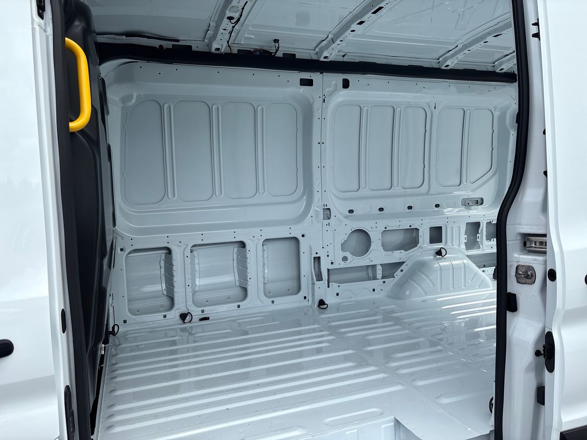 Used Ford Transit for sale - 76868409: Photo 25