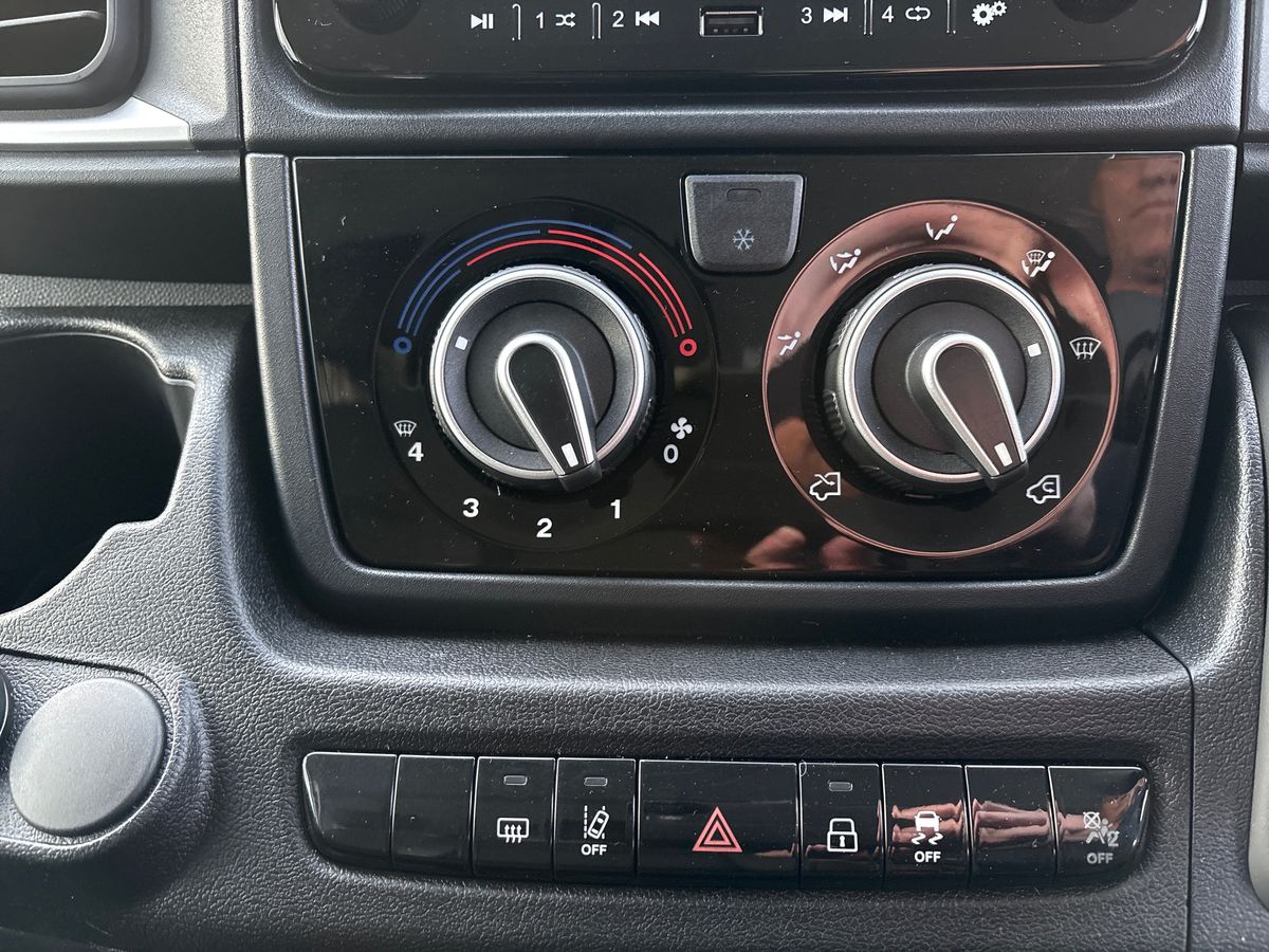 Used Vauxhall Movano for sale - 76868691: Photo 15