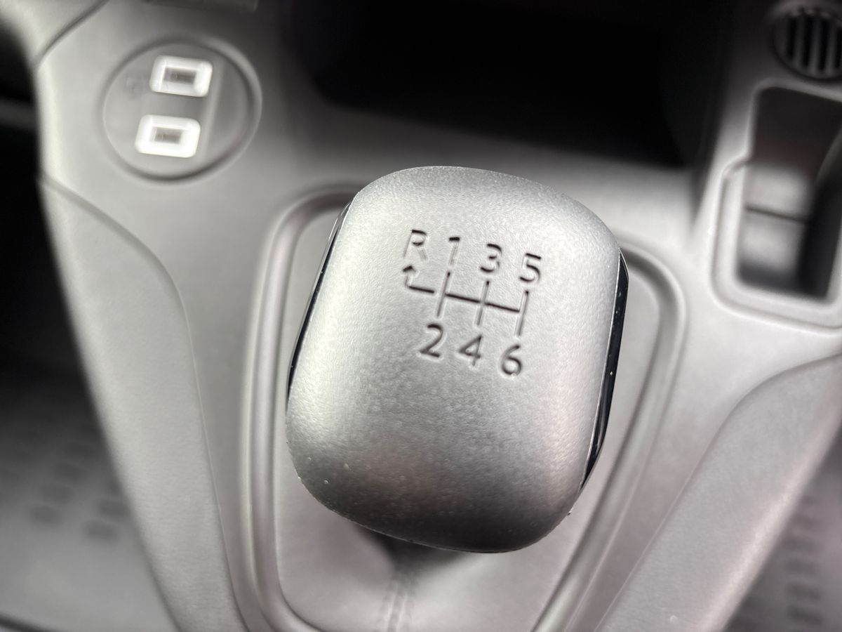 Used Peugeot Partner for sale - 76869220: Photo 24