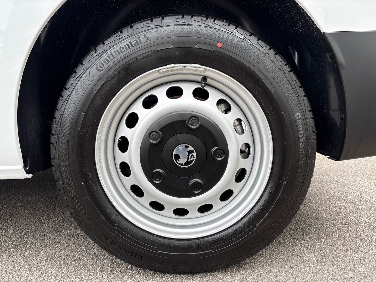 Used Vauxhall Vivaro for sale - 76868498: Photo 10