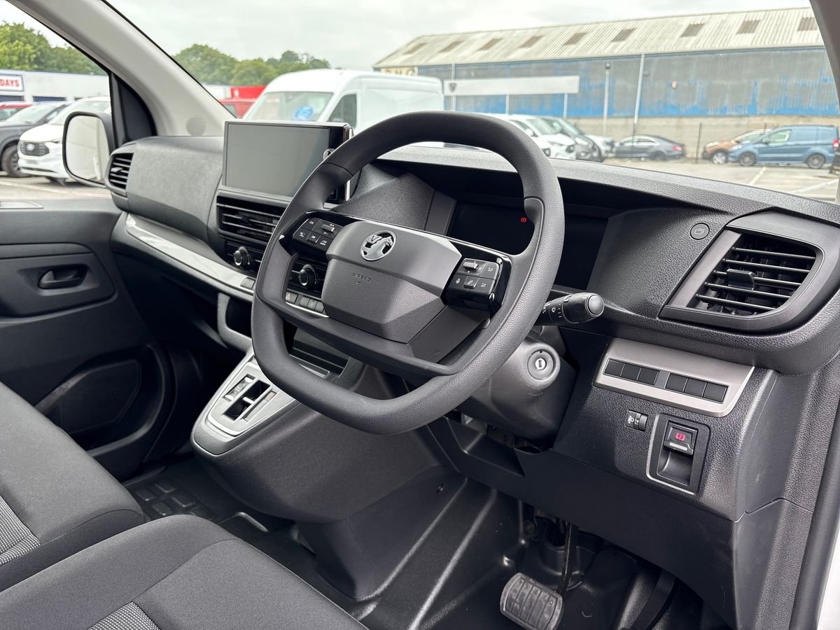 Used Vauxhall Vivaro for sale - 76868498: Photo 13