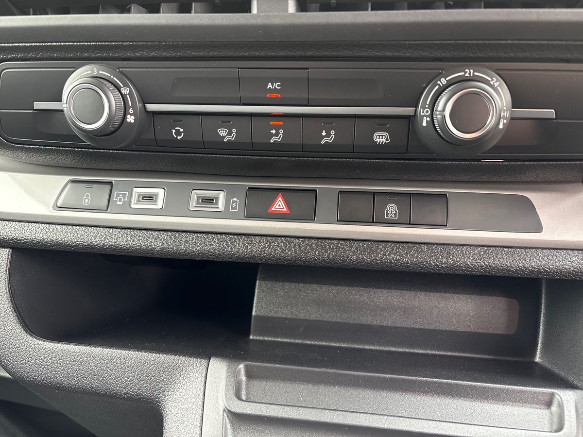 Used Vauxhall Vivaro for sale - 76868498: Photo 15