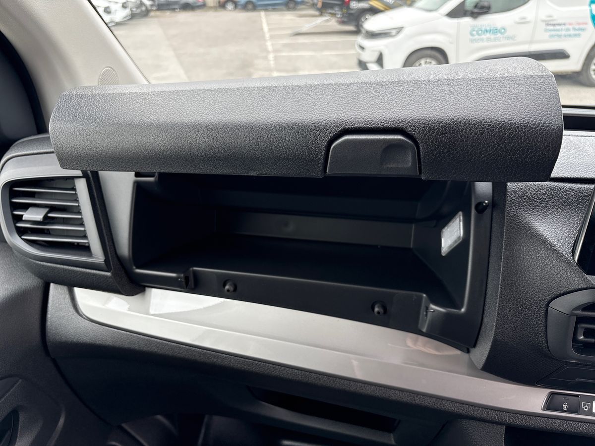 Used Vauxhall Vivaro for sale - 76868498: Photo 30