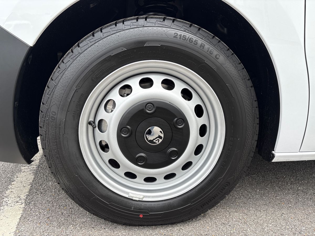 Used Vauxhall Vivaro for sale - 76868498: Photo 9