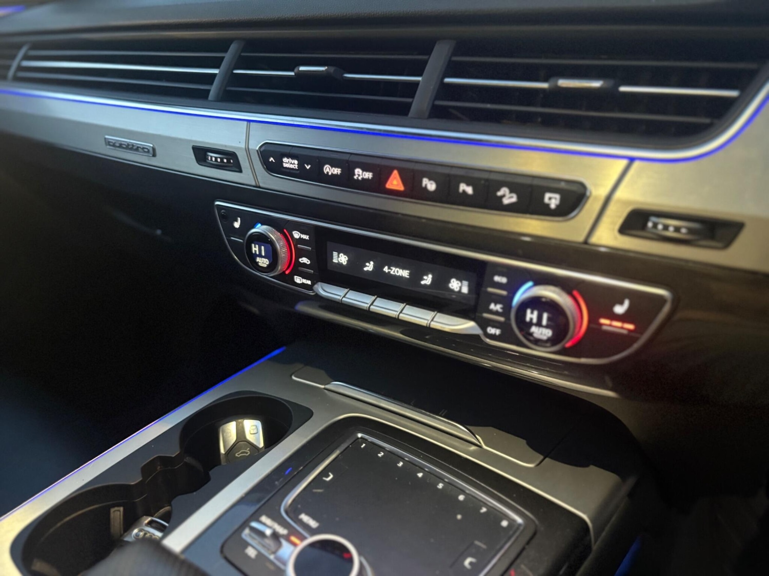 Used Audi Q7 2016 for sale - 77559369: Photo 10