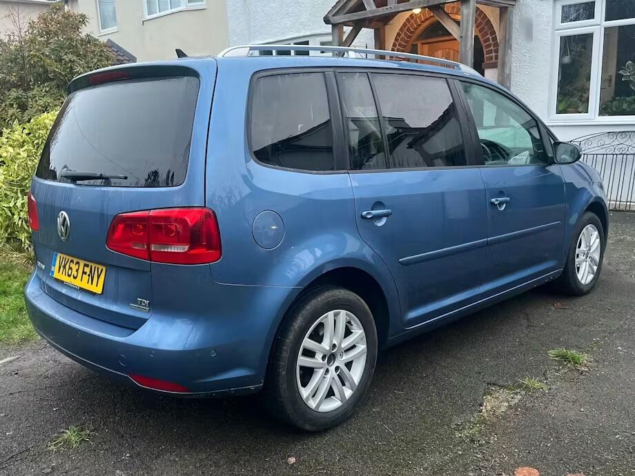 Used Volkswagen Touran 2013 for sale - 77359265: Photo 2