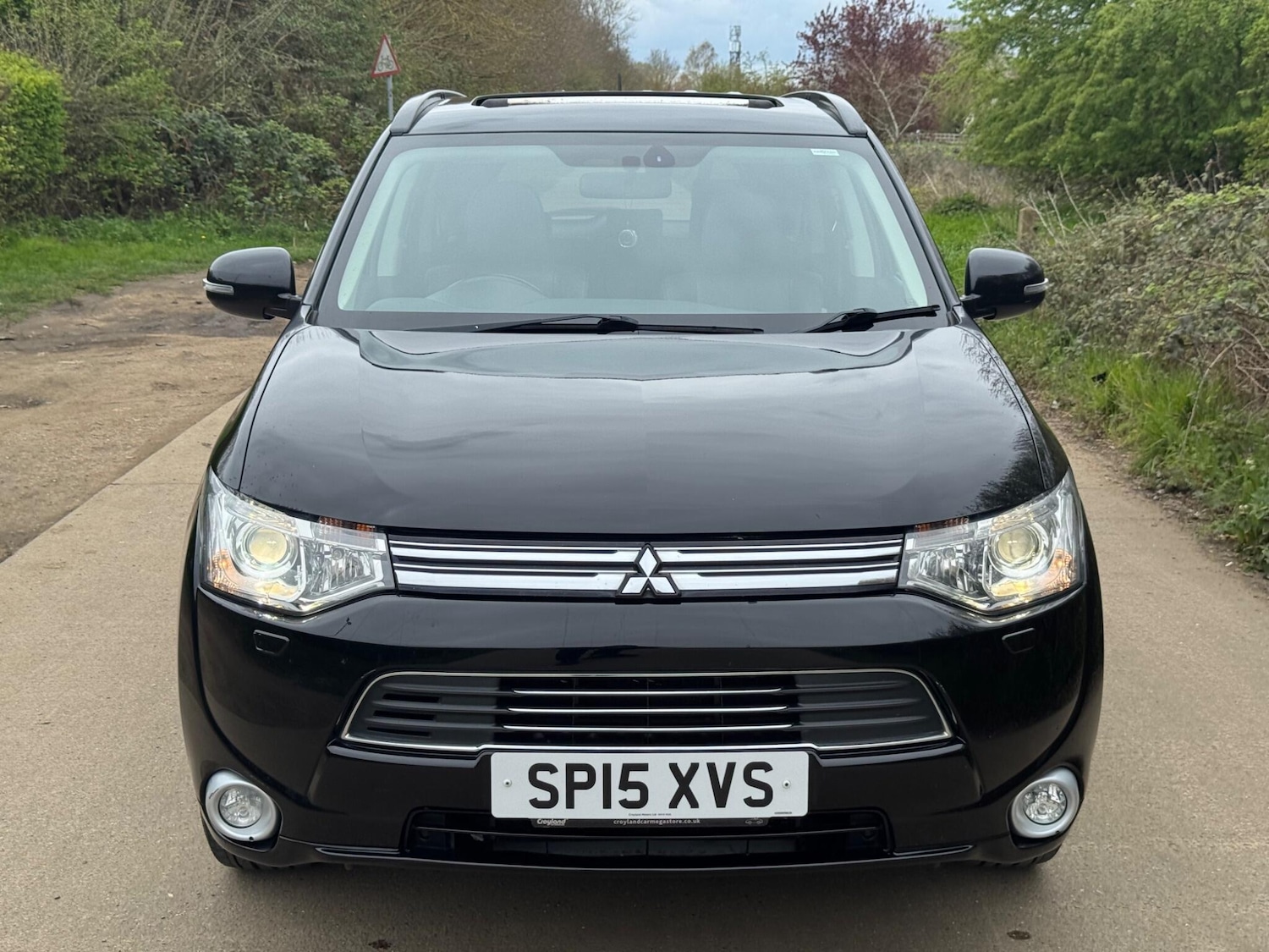 Used Mitsubishi Outlander 2015 for sale - 78101127: Photo 2