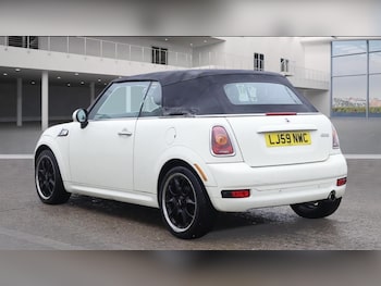 Used MINI Convertible 2009 for sale - 76752597: Photo