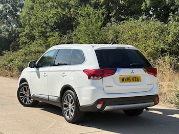 Used Mitsubishi Outlander 2016 for sale - 75290270: Photo