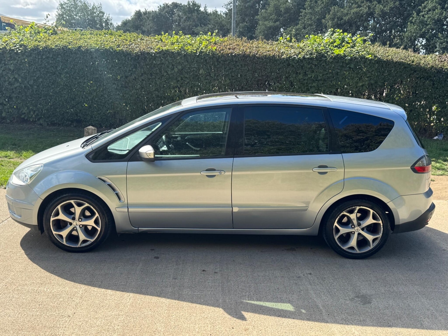 Used Ford S-Max 2022 for sale - 76987671: Photo 12