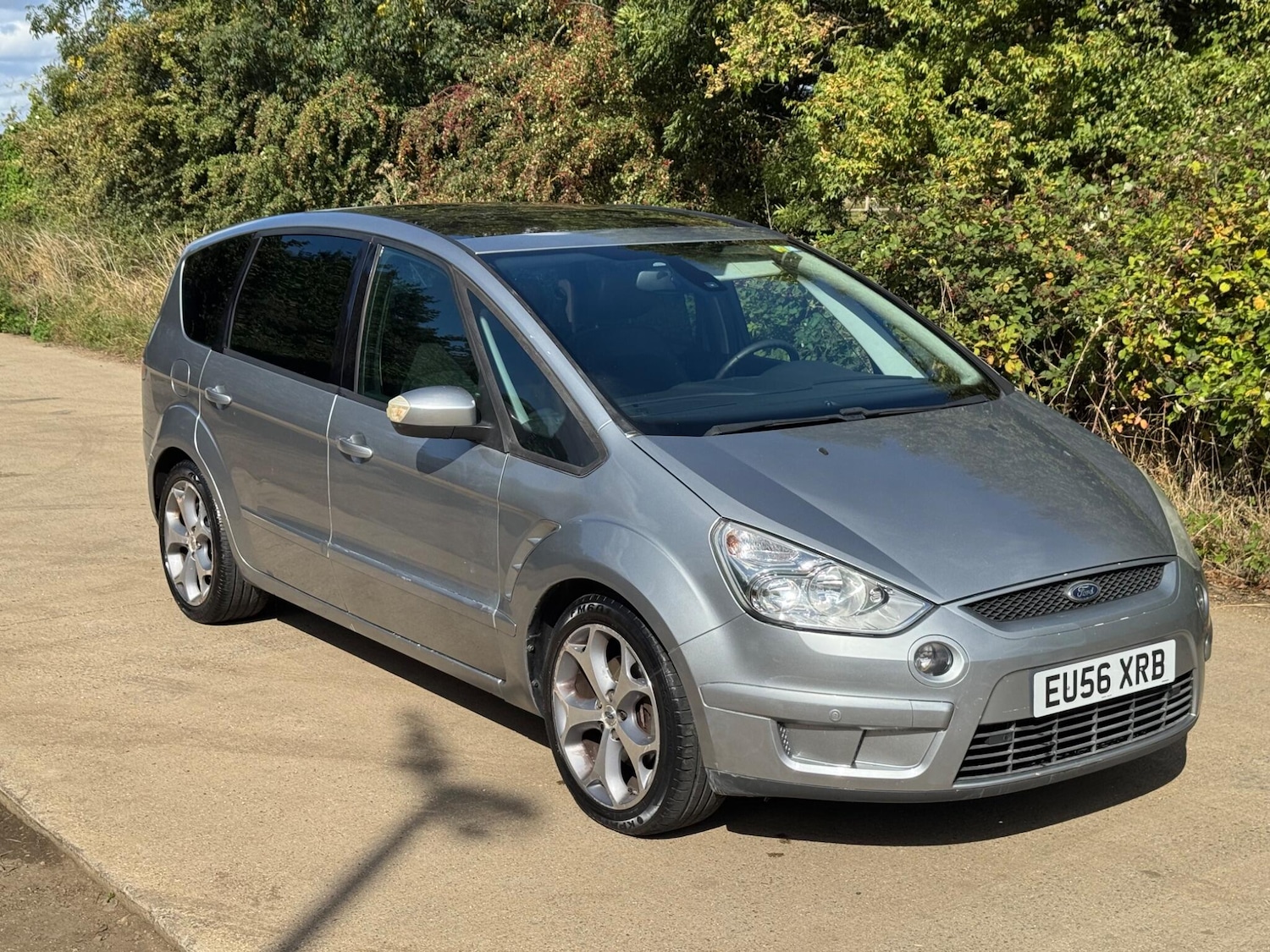 Used Ford S-Max 2022 for sale - 76987671: Photo 3