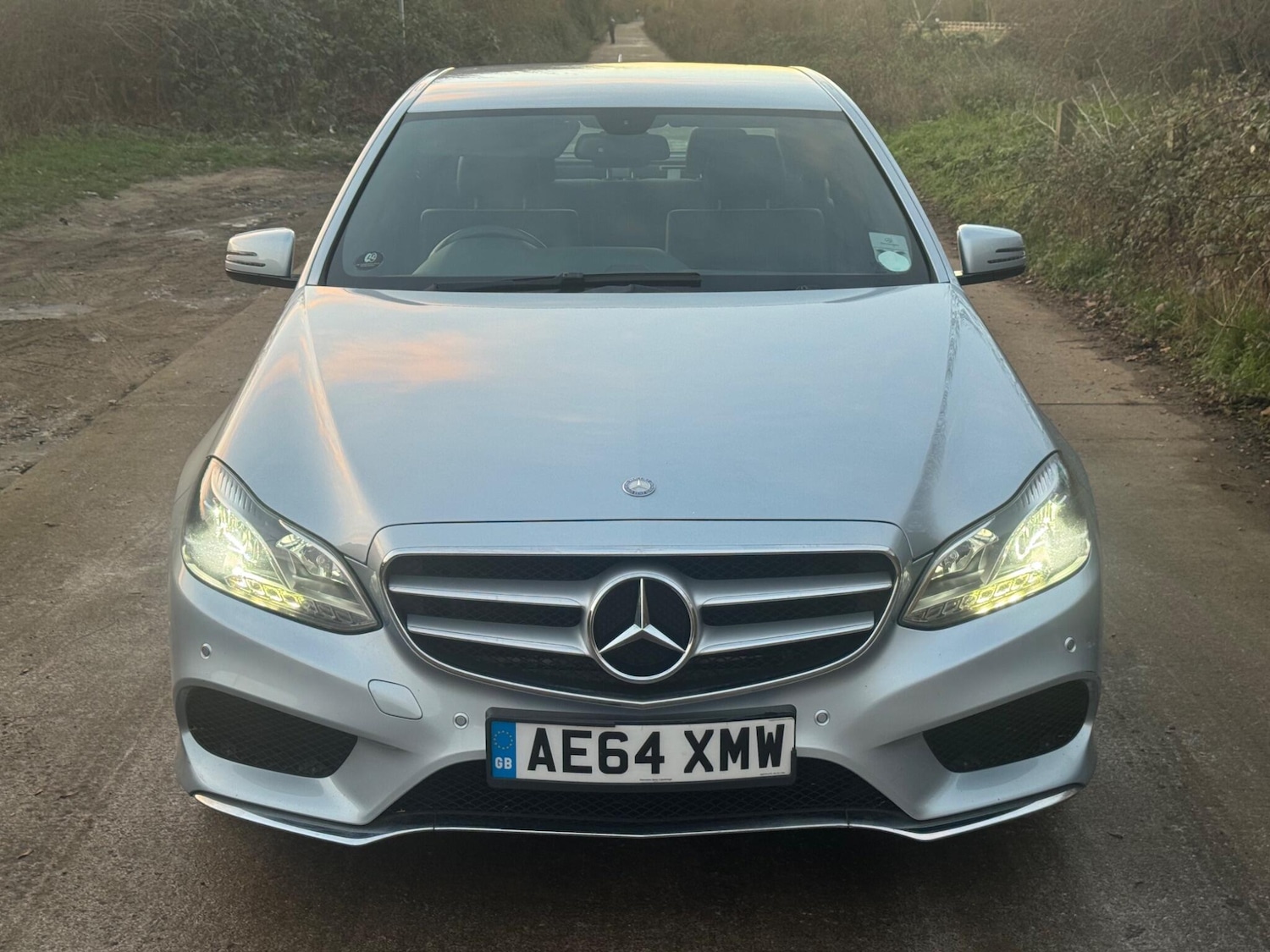 Used Mercedes-Benz E Class 2014 for sale - 77097774: Photo 2