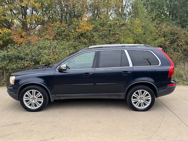 Used Volvo XC90 2010 for sale - 76239454: Photo 8