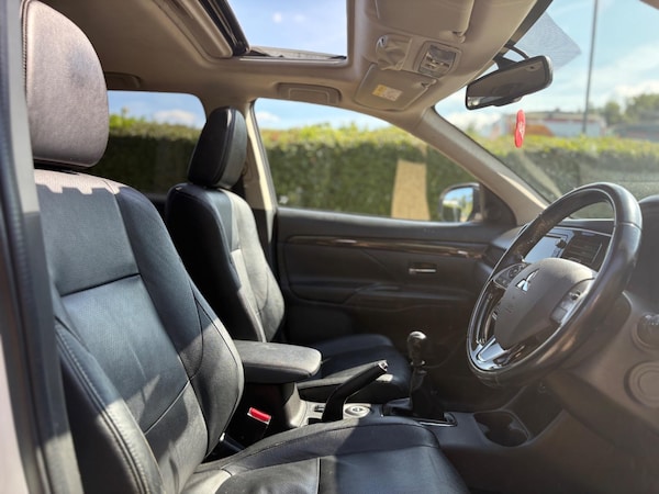 Used Mitsubishi Outlander 2016 for sale - 75729708: Photo 12