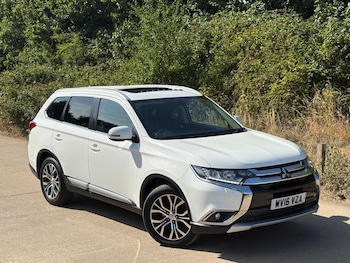 Mitsubishi - Outlander