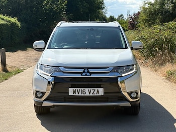 Used Mitsubishi Outlander 2016 for sale - 75729708: Photo