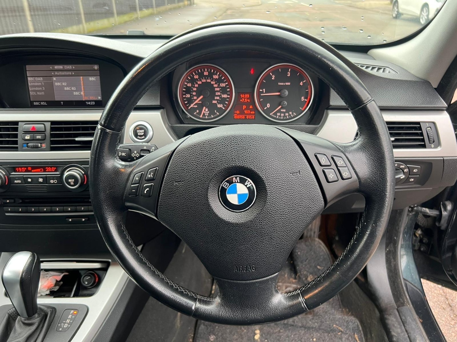 Used BMW 3 Series 2007 for sale - 77410981: Photo 11