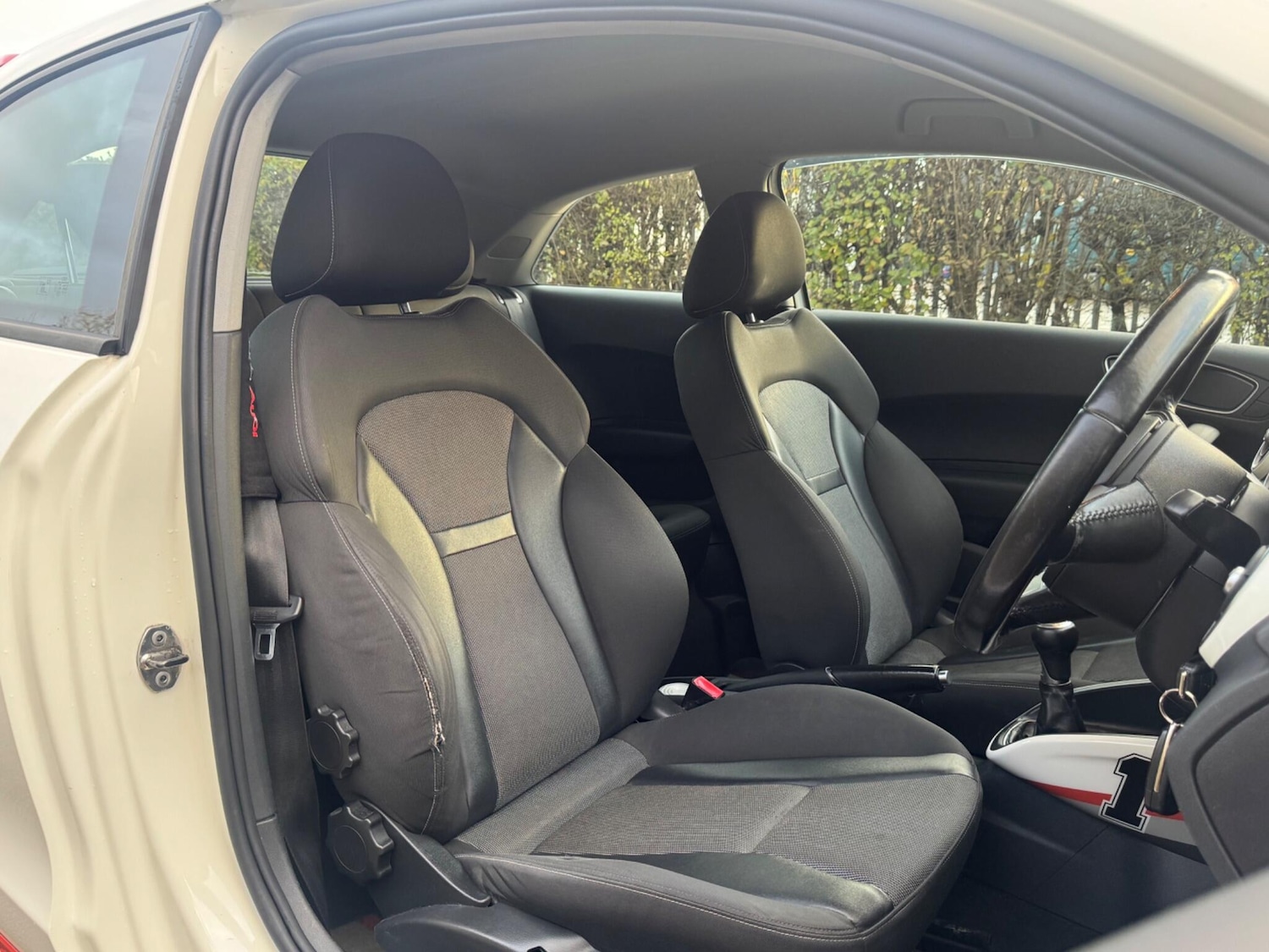 Used Audi A1 for sale - 76752392: Photo 17