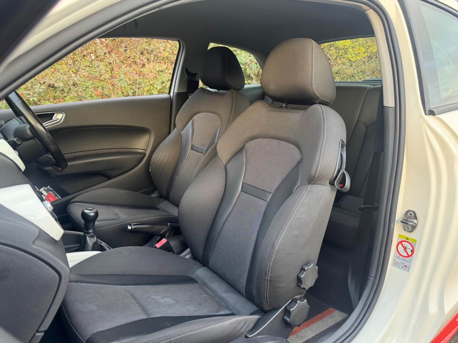 Used Audi A1 for sale - 76752392: Photo 22