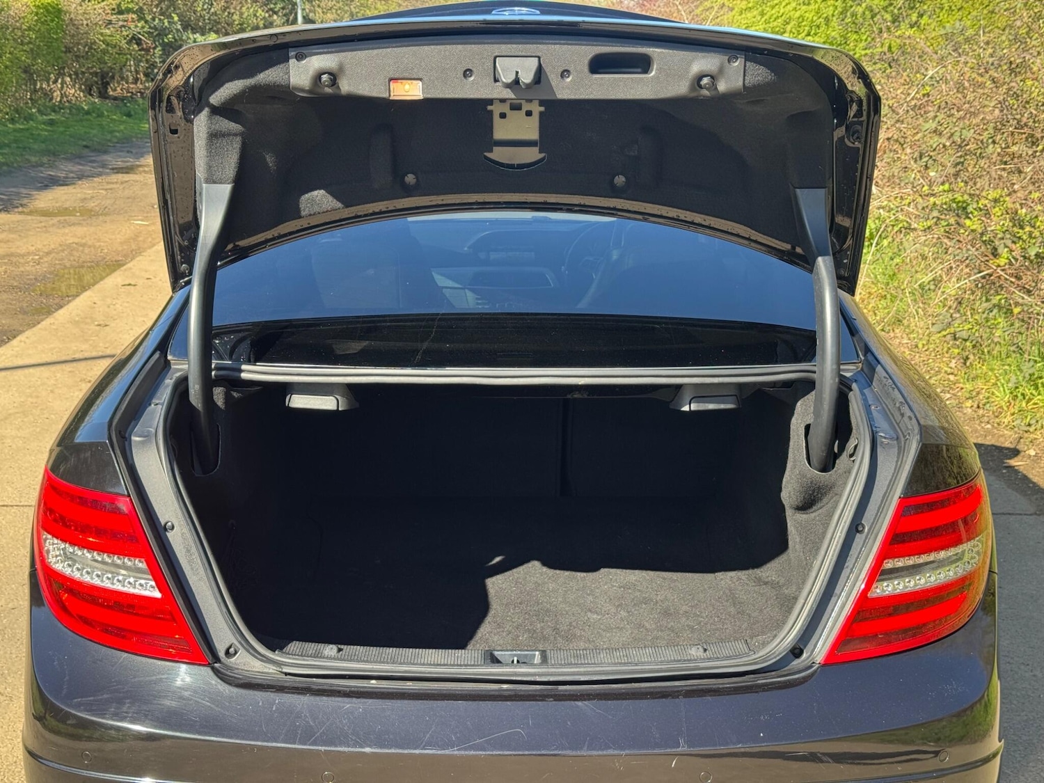 Used Mercedes-Benz C Class 2015 for sale - 78033895: Photo 23