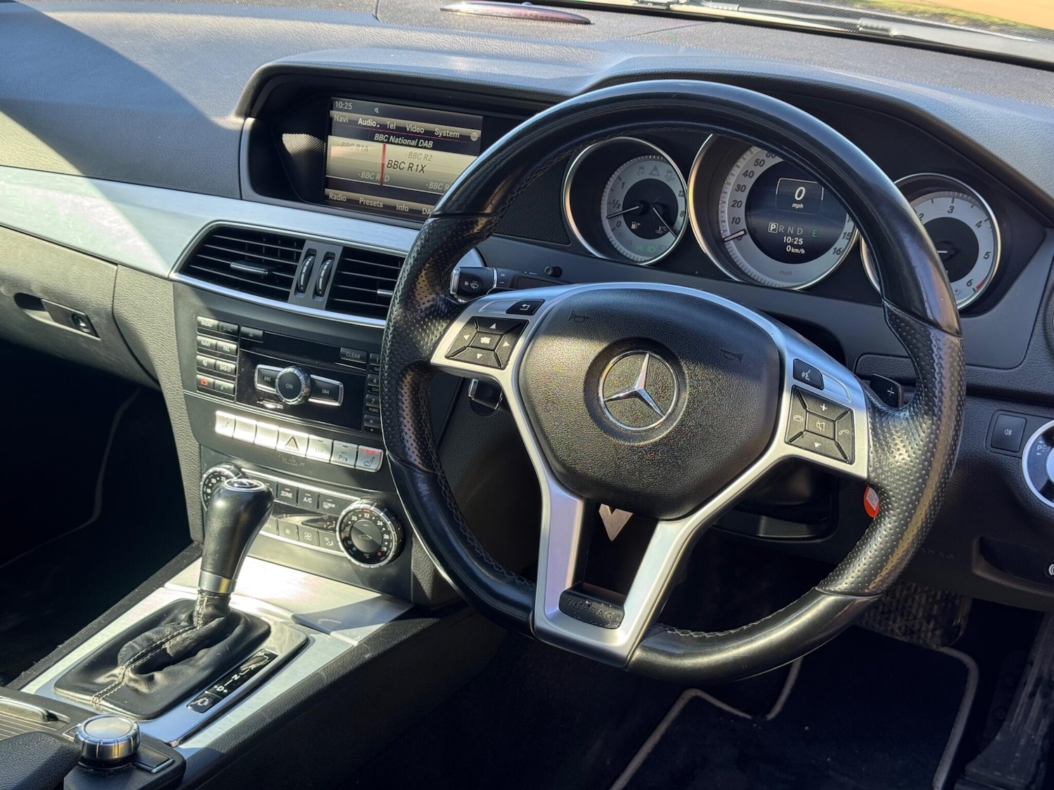 Used Mercedes-Benz C Class 2015 for sale - 78033895: Photo 24