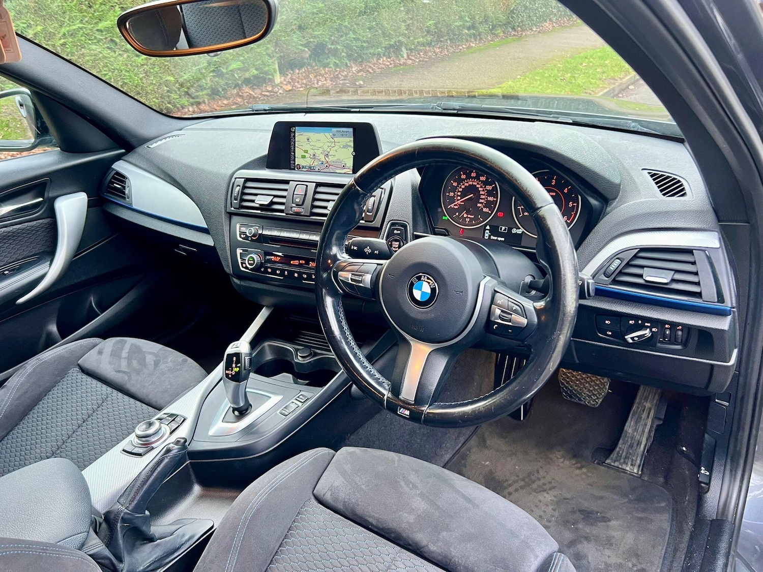 Used BMW 1 Series 2015 for sale - 77624829: Photo 11