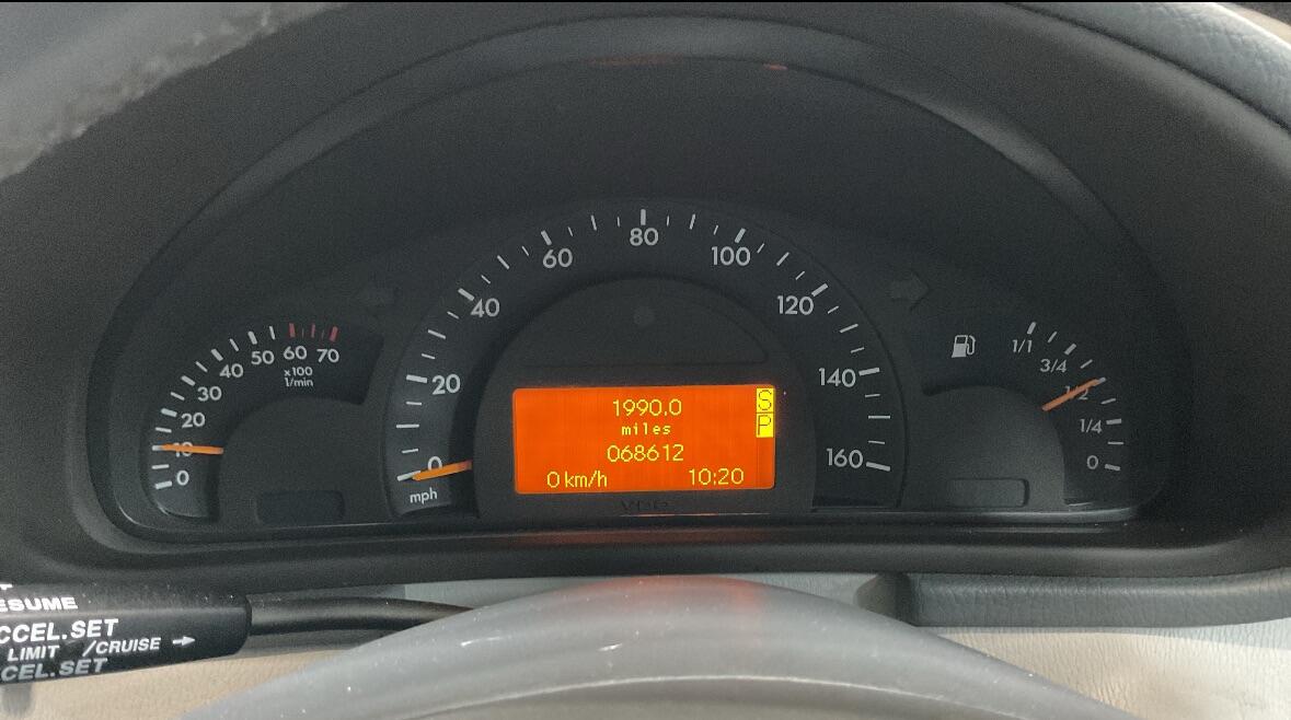 Used Mercedes-Benz C Class 2002 for sale - 77585803: Photo 10