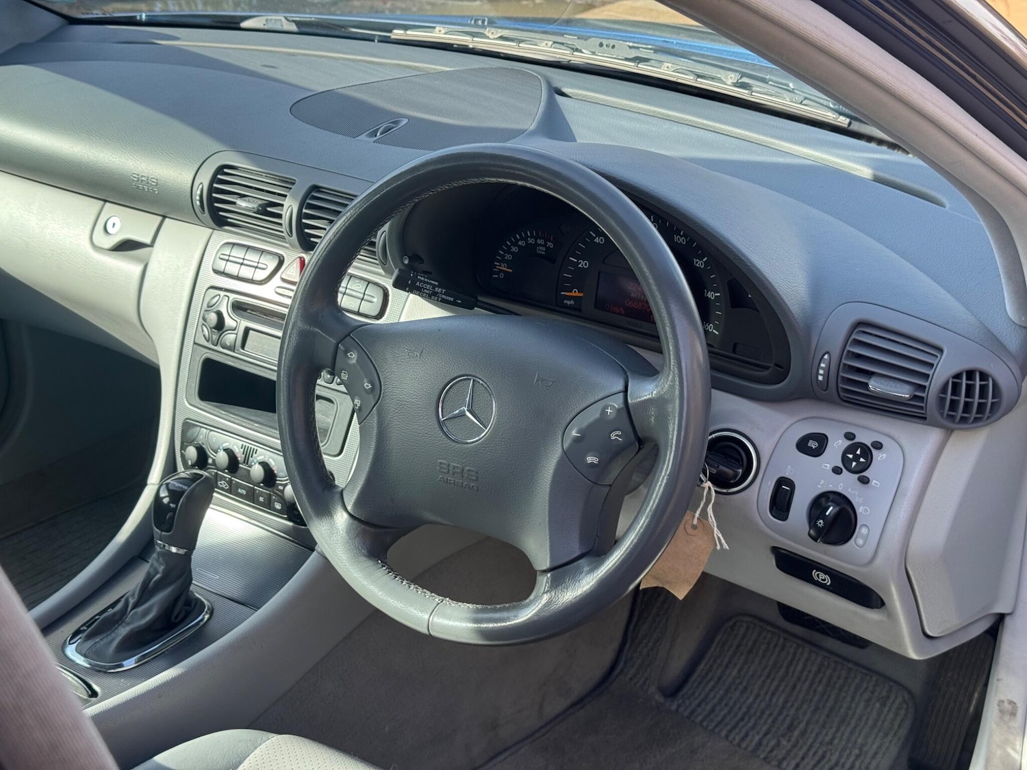Used Mercedes-Benz C Class 2002 for sale - 77585803: Photo 18
