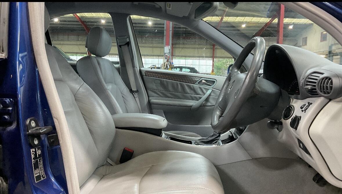 Used Mercedes-Benz C Class 2002 for sale - 77585803: Photo 9