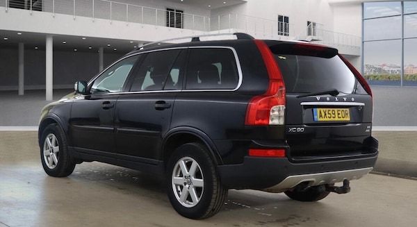 Used Volvo XC90 2010 for sale - 76239897: Photo 3