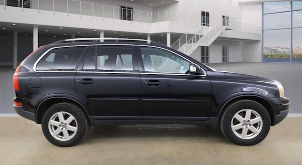 Used Volvo XC90 2010 for sale - 76239897: Photo 5