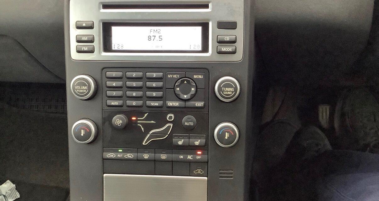 Used Volvo V70 for sale - 78127446: Photo 10