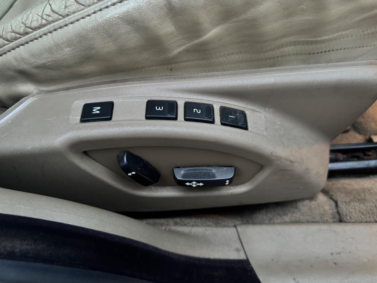 Used Volvo V70 2008 for sale - 76976502: Photo 17