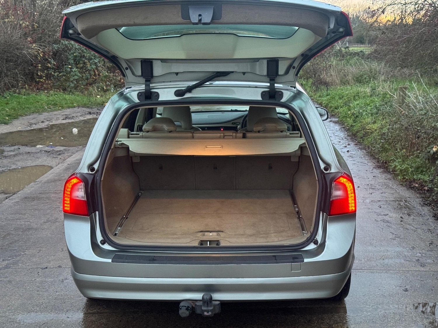 Used Volvo V70 2008 for sale - 76976502: Photo 21