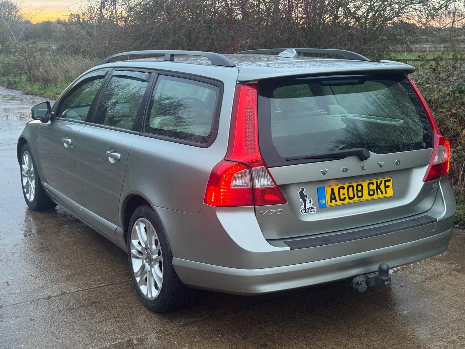 Used Volvo V70 2008 for sale - 76976502: Photo 6