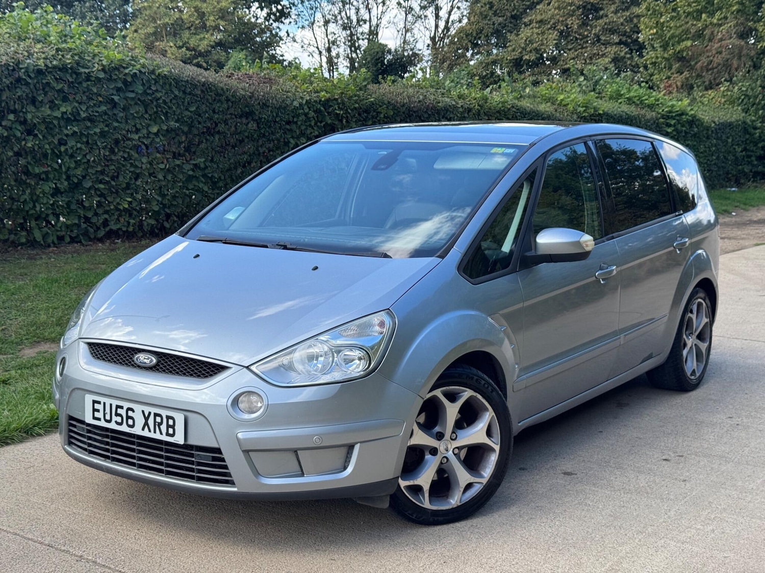 Used Ford S-Max 2022 for sale - 75729357: Photo 16