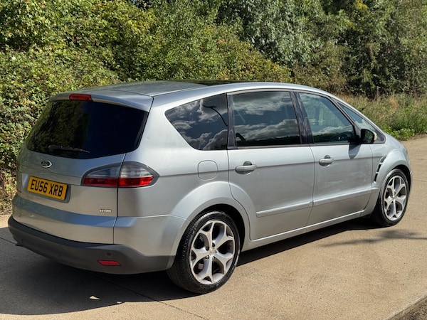 Used Ford S-Max 2022 for sale - 75729357: Photo 6