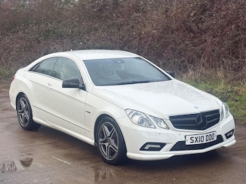 Used Mercedes-Benz E Class 2010 for sale - 77478842: Photo