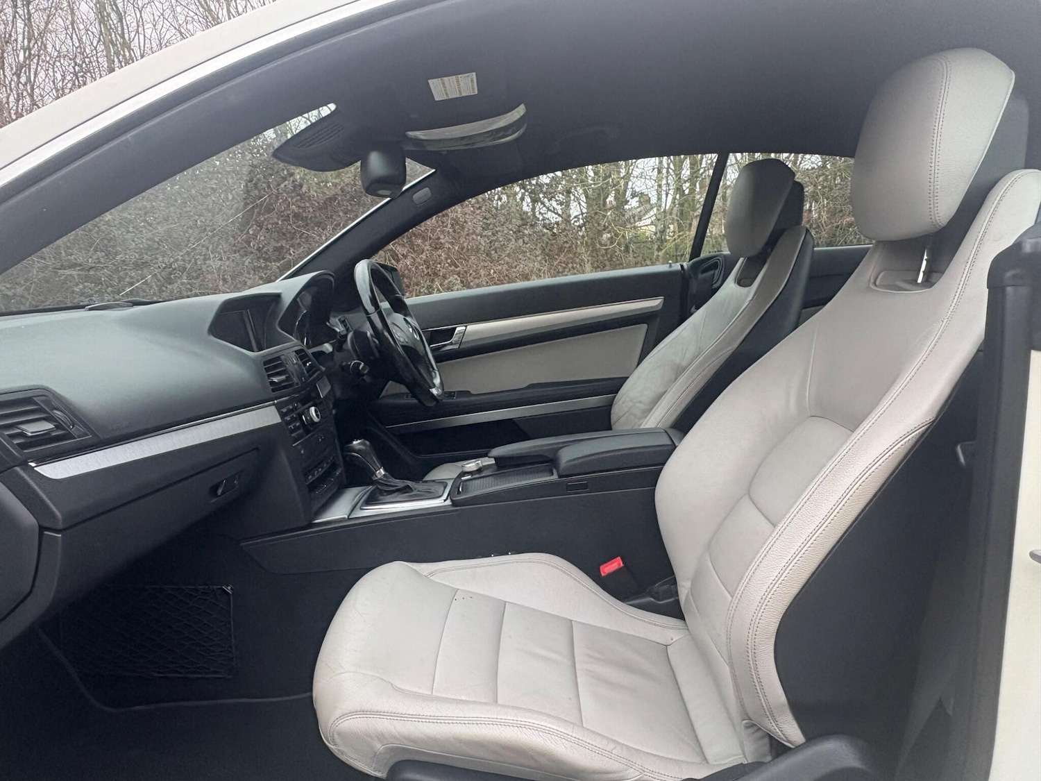 Used Mercedes-Benz E Class 2010 for sale - 77478842: Photo 21