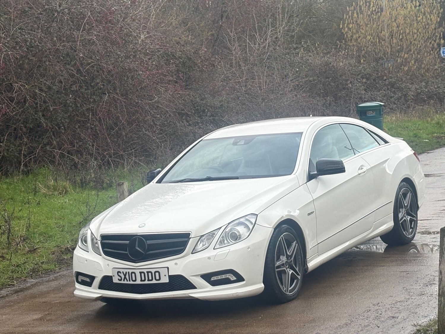 Used Mercedes-Benz E Class 2010 for sale - 77478842: Photo 3