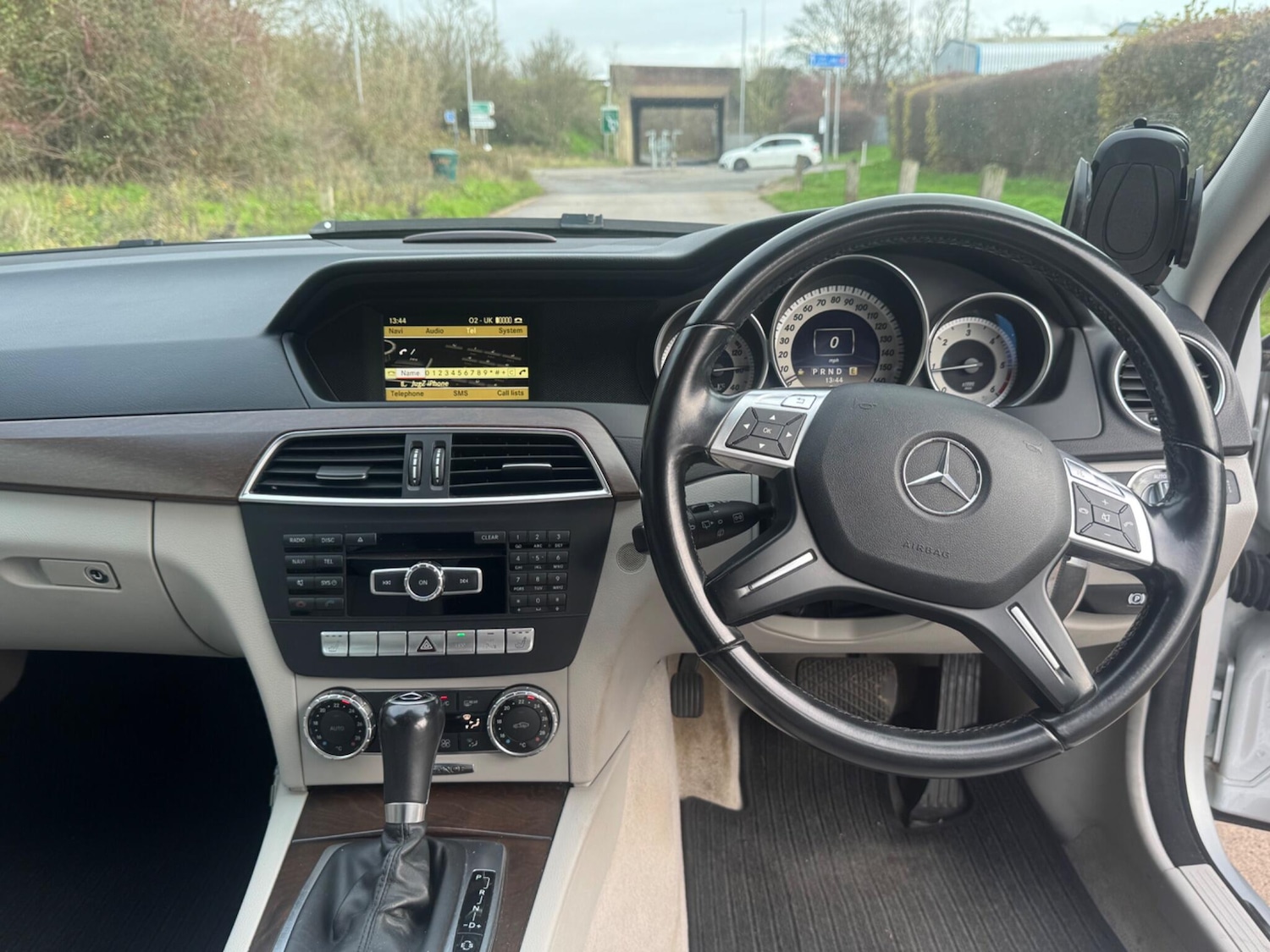 Used Mercedes-Benz C Class 2012 for sale - 76886538: Photo 12