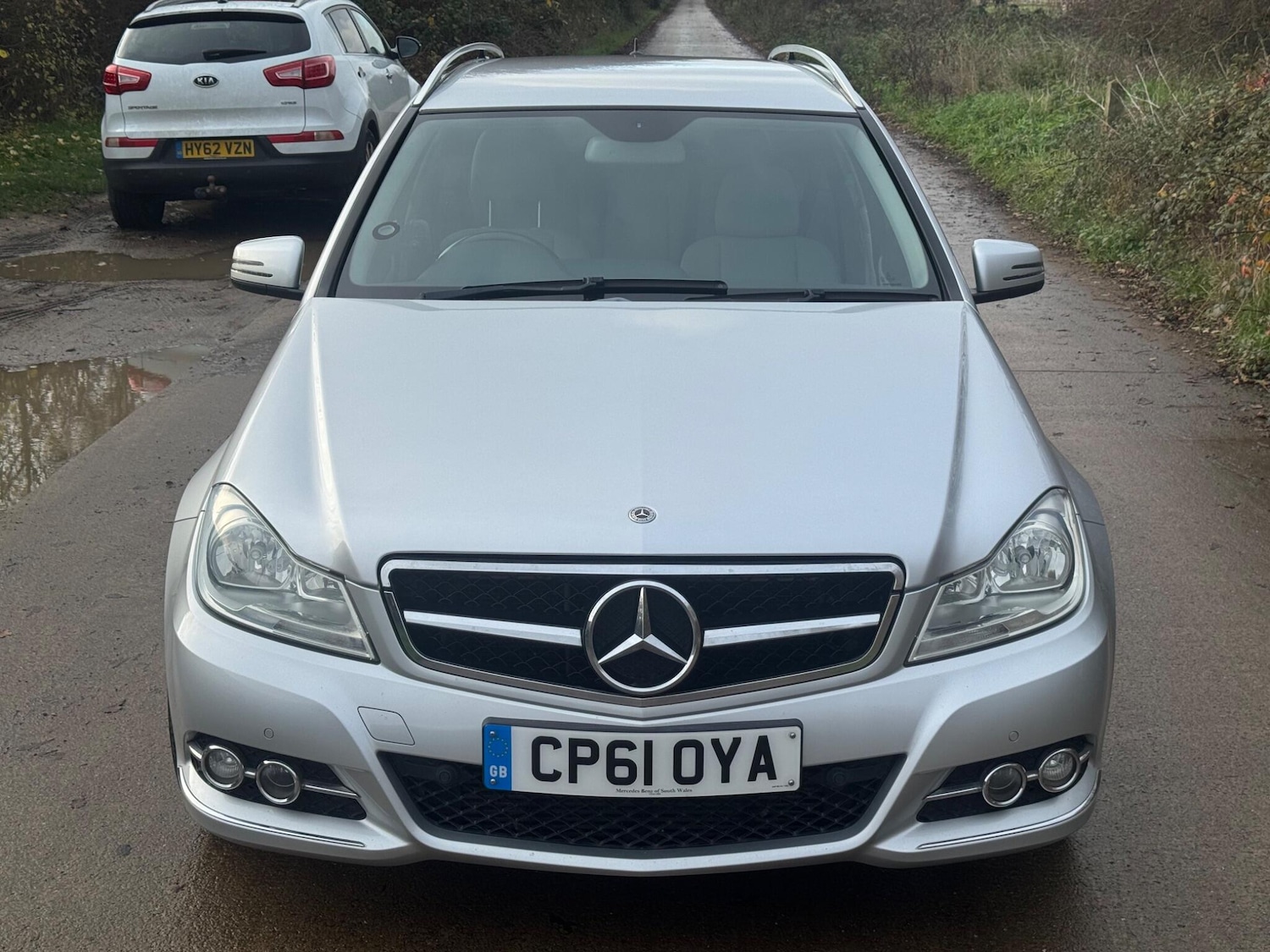 Used Mercedes-Benz C Class 2012 for sale - 76886538: Photo 2