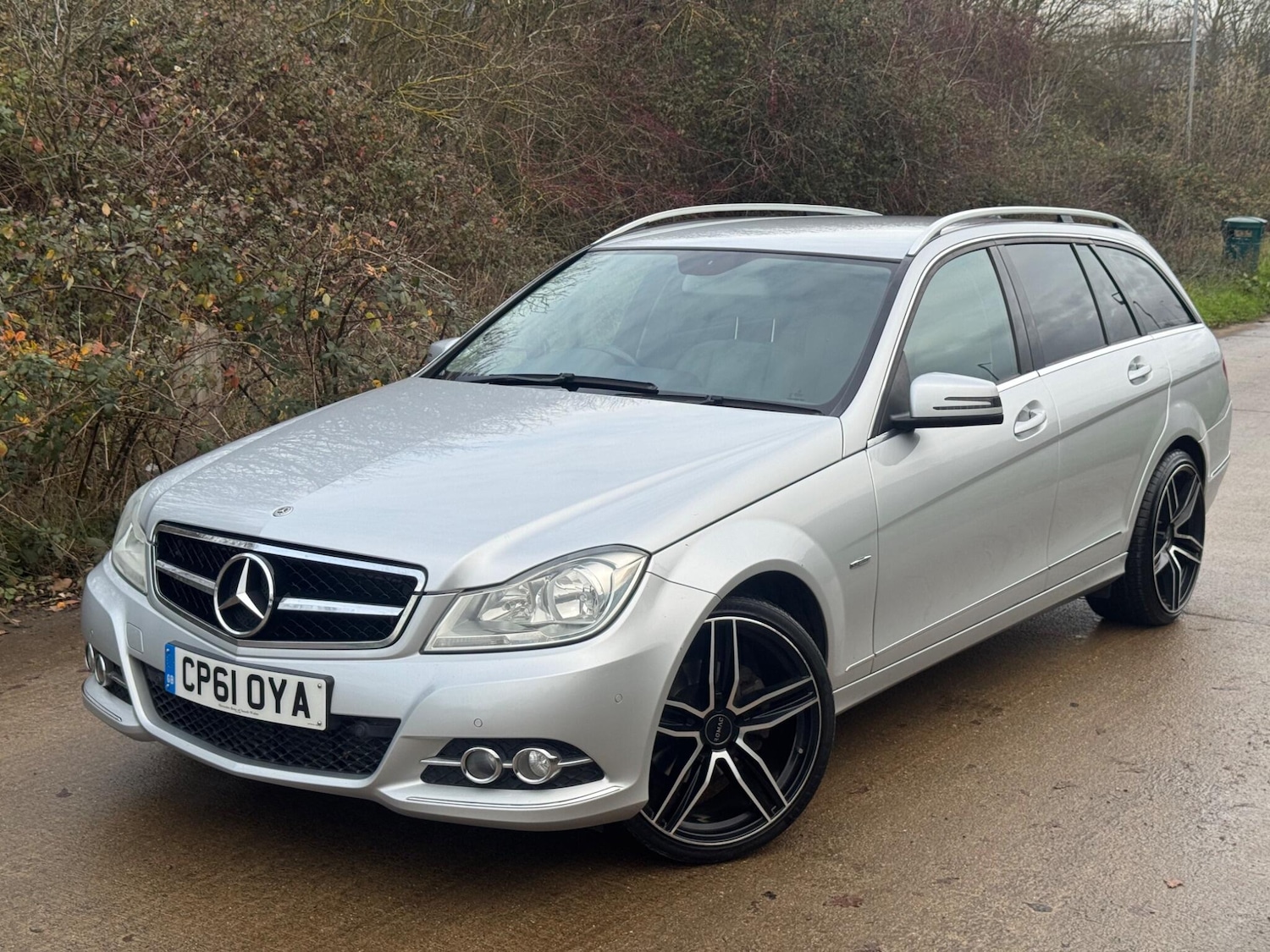 Used Mercedes-Benz C Class 2012 for sale - 76886538: Photo 3