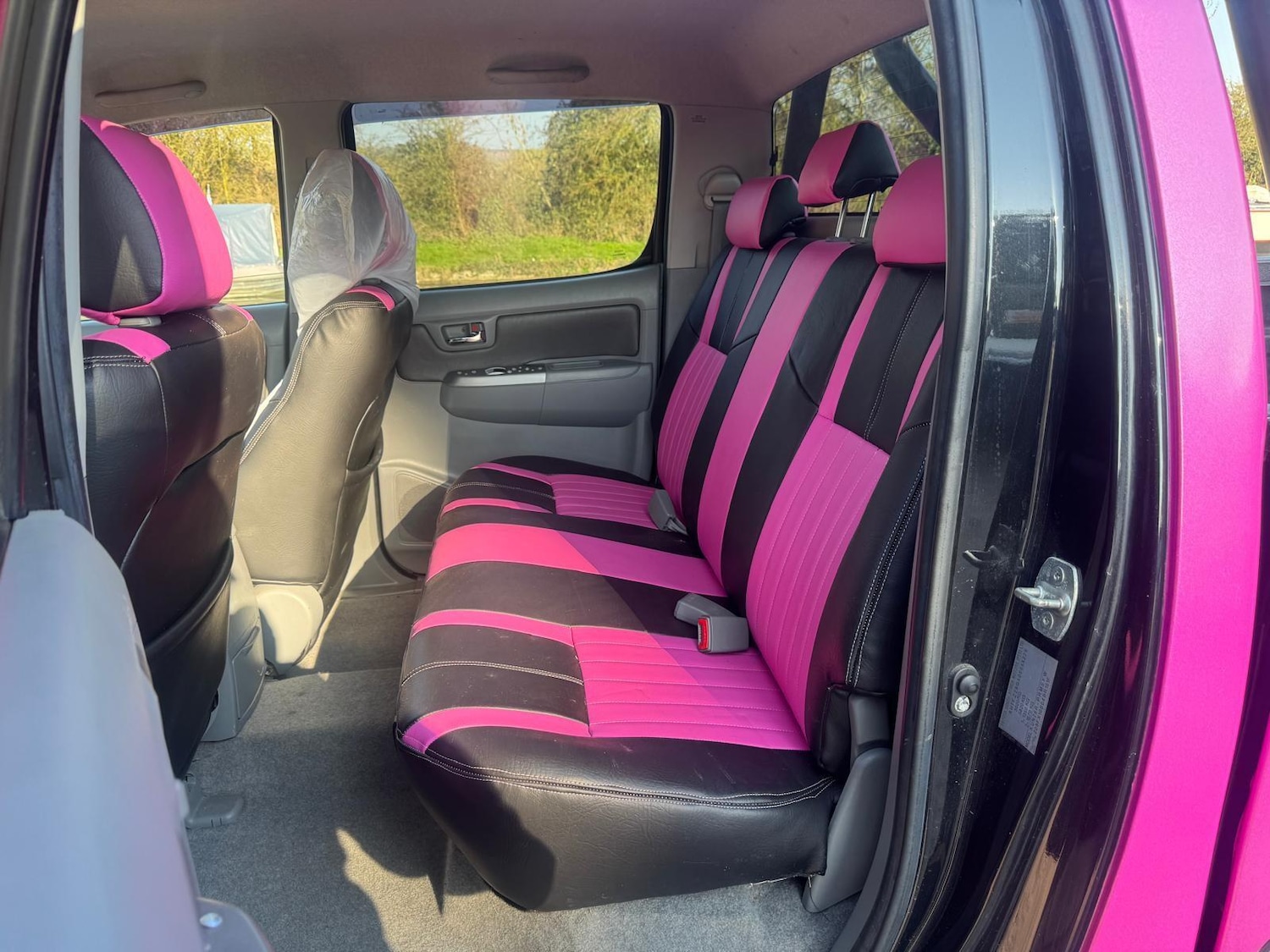 Used Toyota Hilux 2011 for sale - 77957241: Photo 17