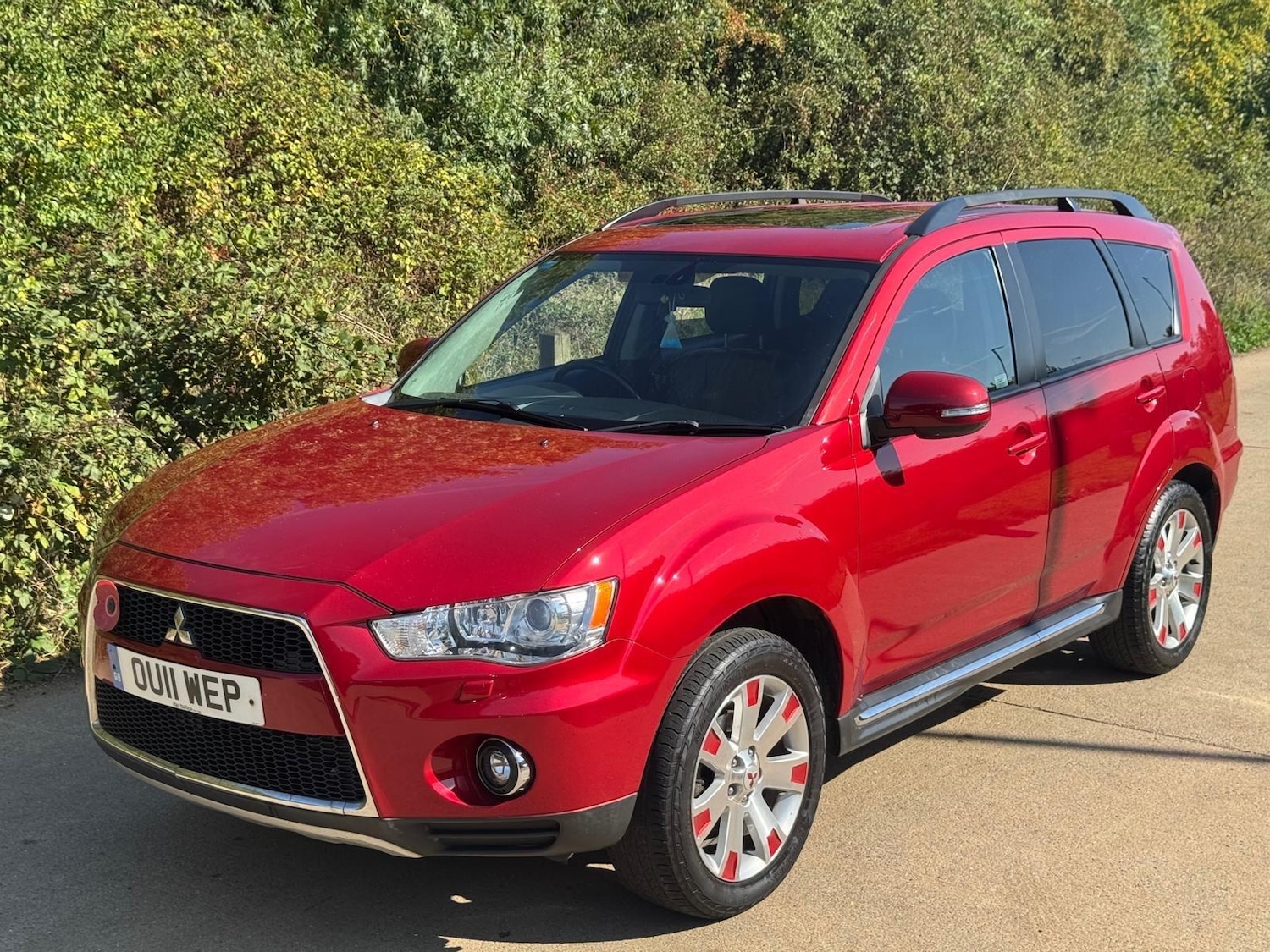 Used Mitsubishi Outlander 2011 for sale - 76988493: Photo 5