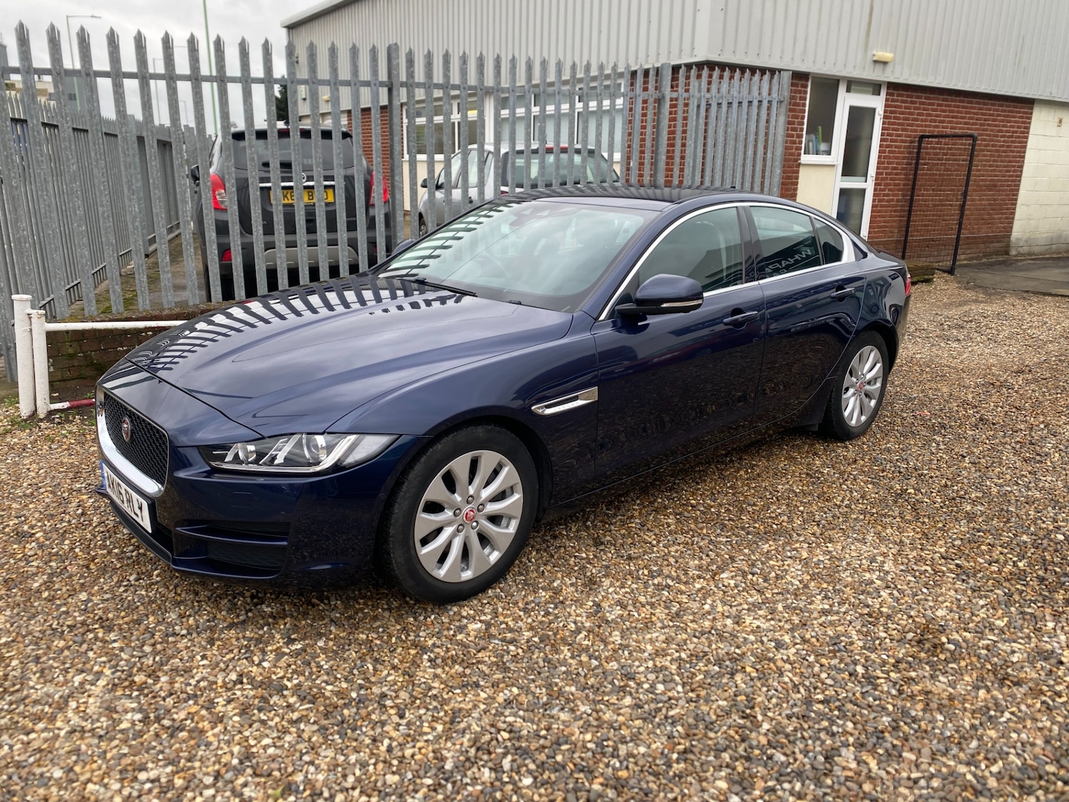 Used Jaguar XE 2016 for sale - 77675776: Photo 1