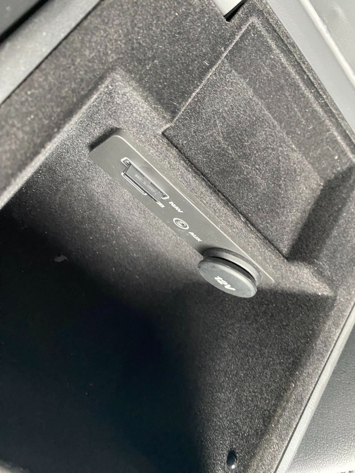 Used Jaguar XE 2016 for sale - 77675776: Photo 29