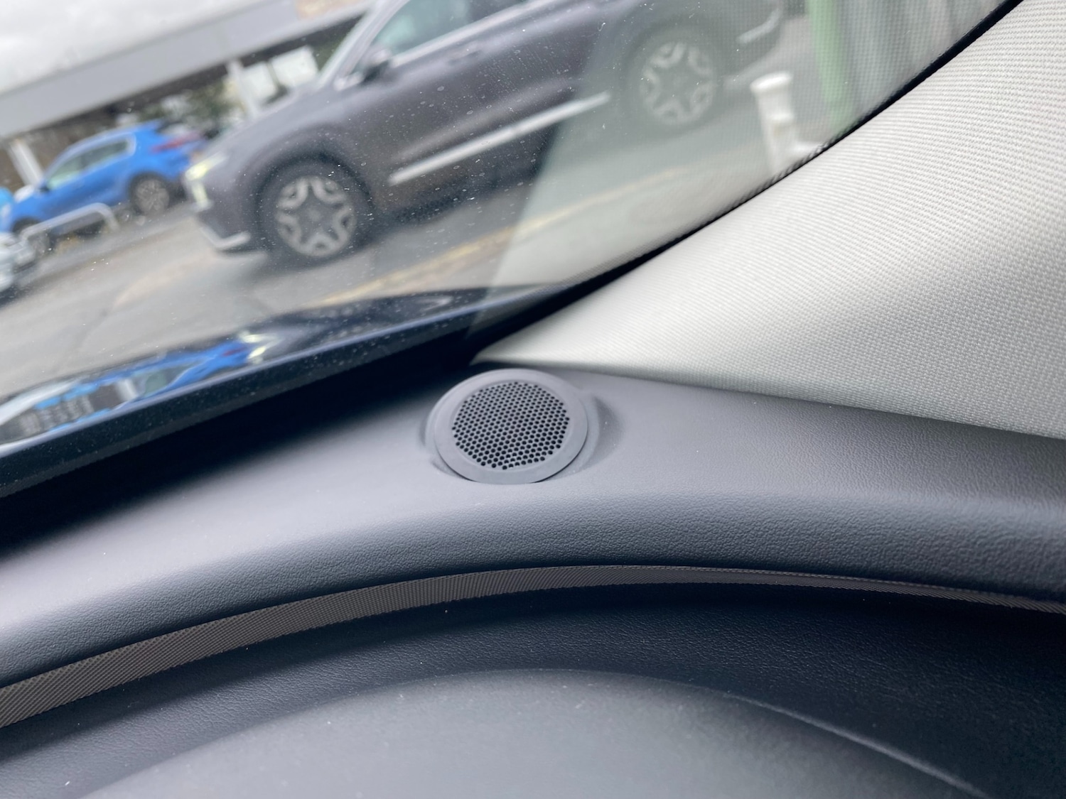 Used Jaguar XE 2016 for sale - 77675776: Photo 31