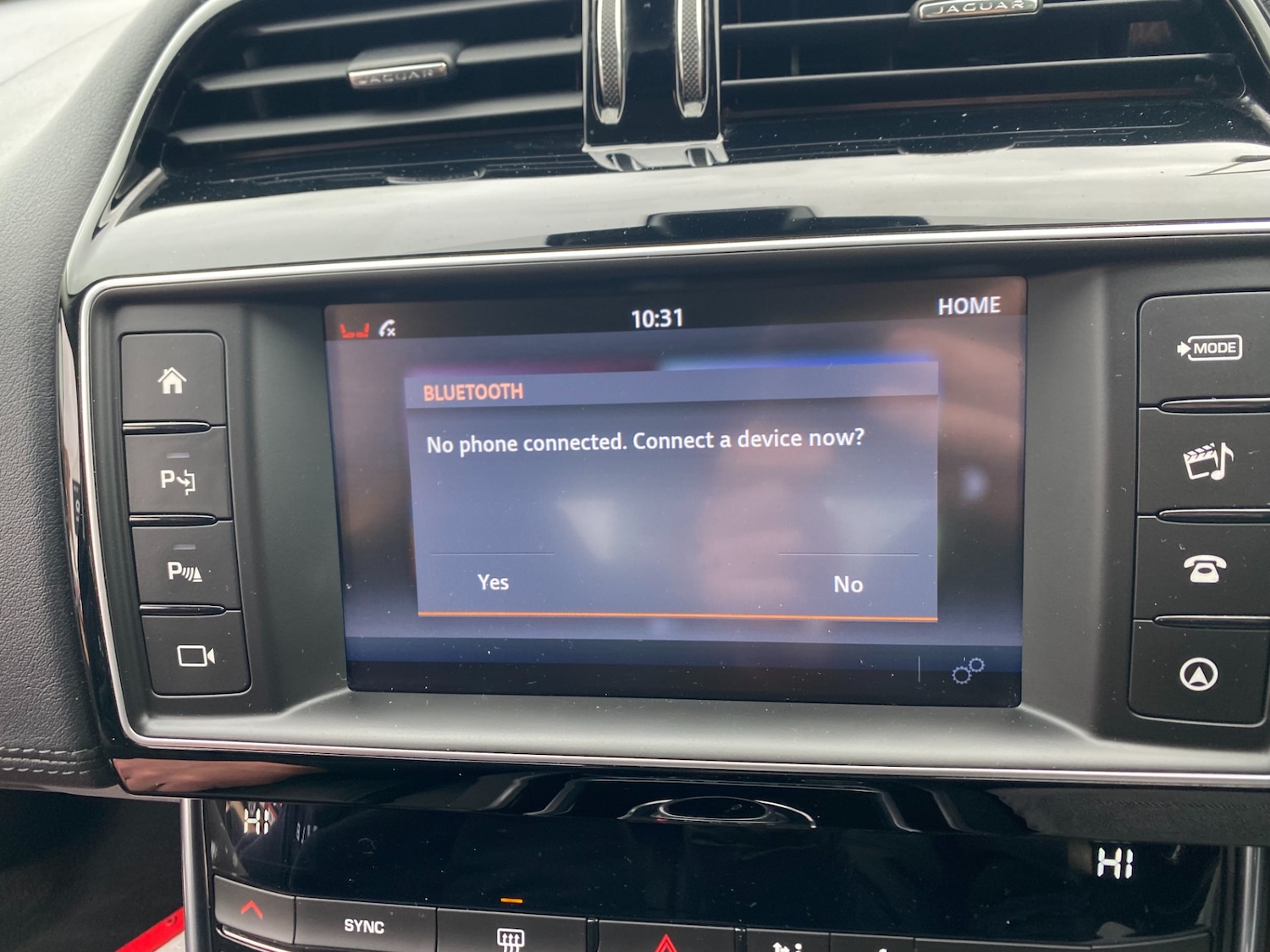 Used Jaguar XE 2016 for sale - 77675776: Photo 33